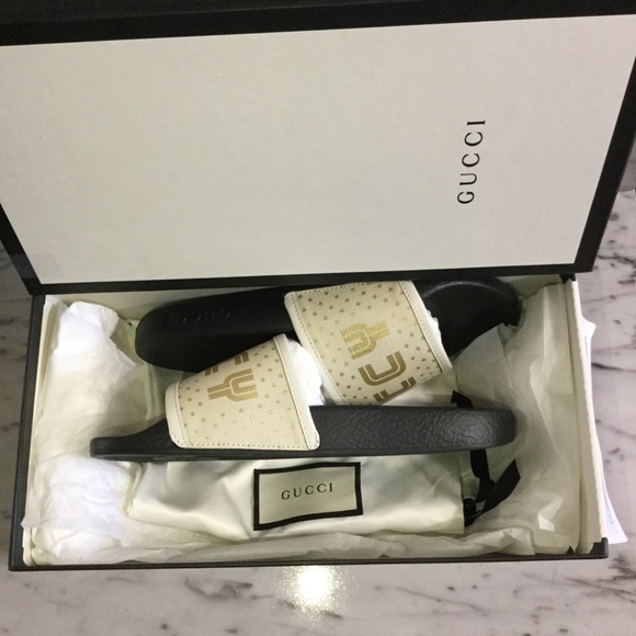 ❌SOLD❌Gucci SEGA slides - Picture 6 of 6